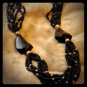 Vintage Black and Gold necklacr